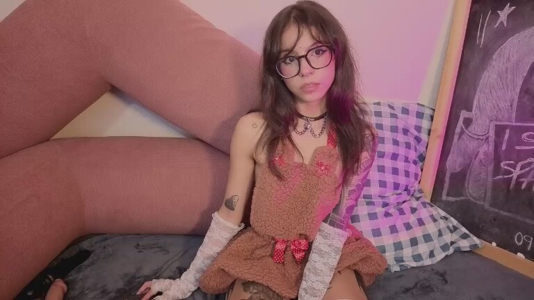 Gaia33's Streamate show and profile