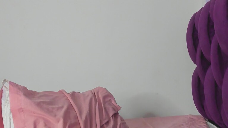 talhiana's Streamate show and profile