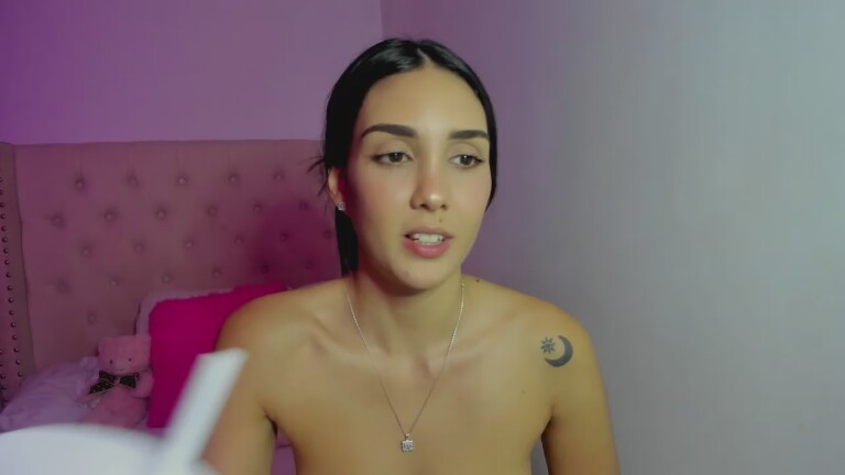 SoyLili's Streamate show and profile