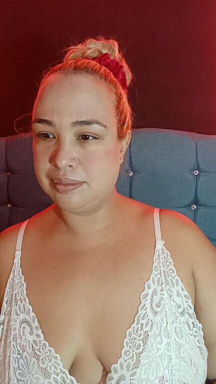 Anna_Love69's Streamate show and profile