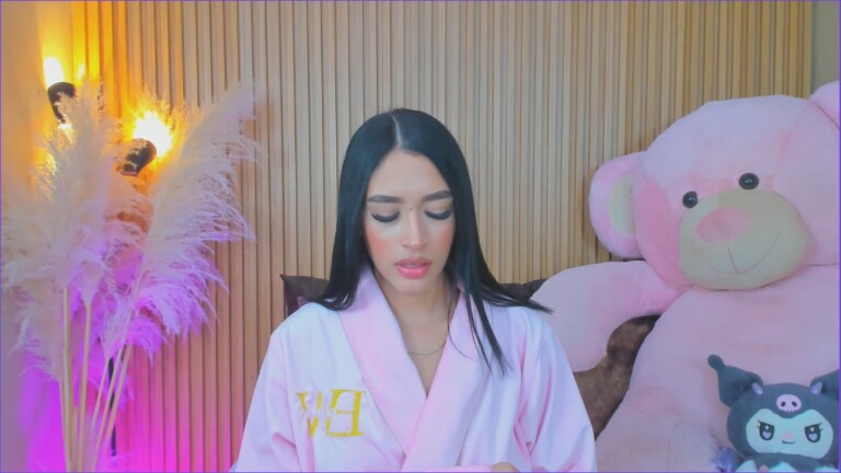 HemmaThompsonn's Streamate show and profile