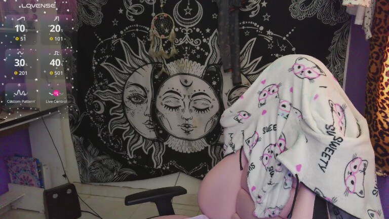 clairewitch's Streamate show and profile