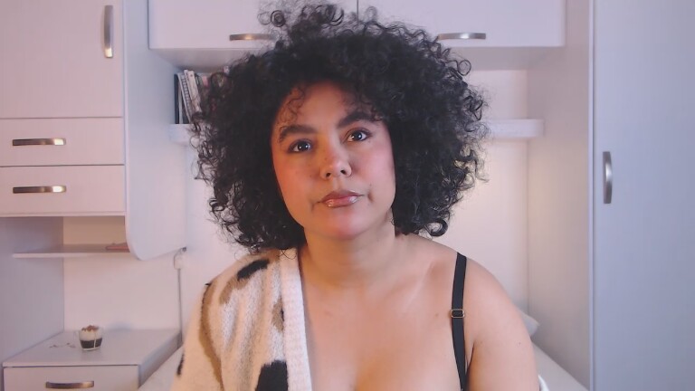 MartinaRuis's Streamate show and profile