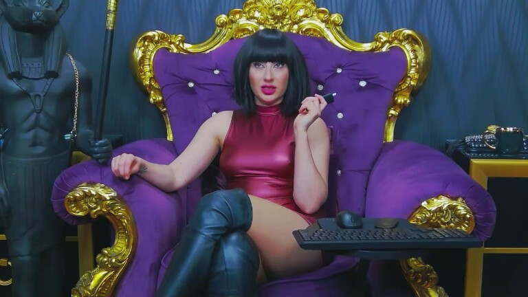 LaraMaeve's Streamate show and profile