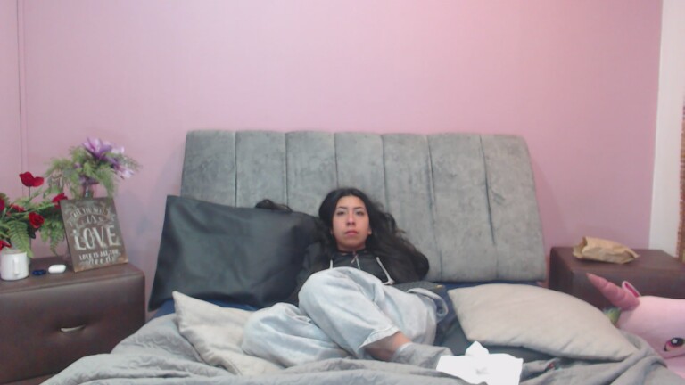 LinaSpearce's Streamate show and profile