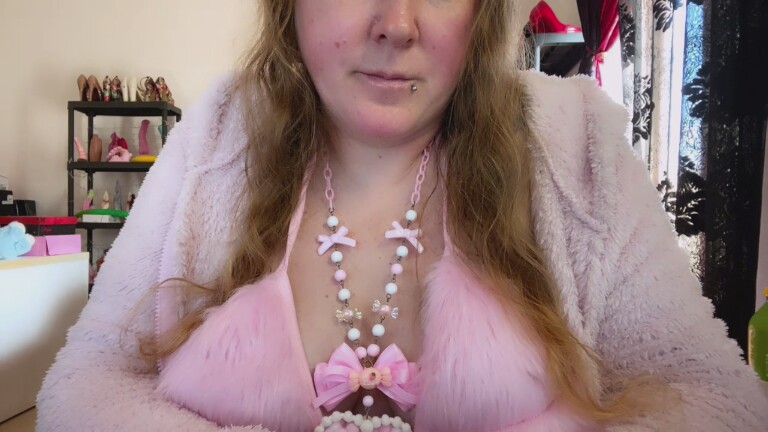 GoddessKisica's Streamate show and profile