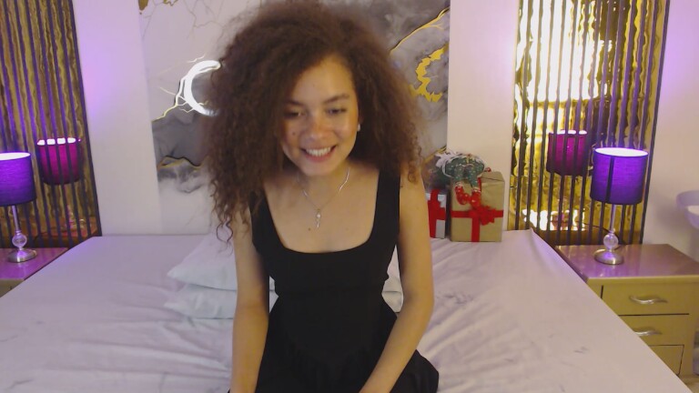 MiticaBrenner's Streamate show and profile