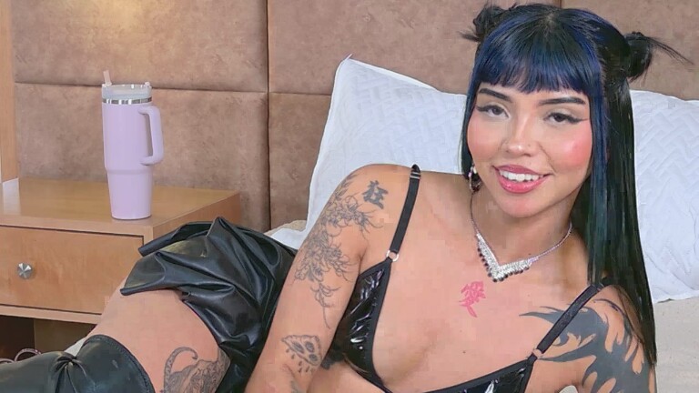 AlanaPierce's Streamate show and profile