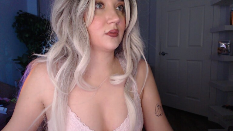 GoddessEmmy's Streamate show and profile