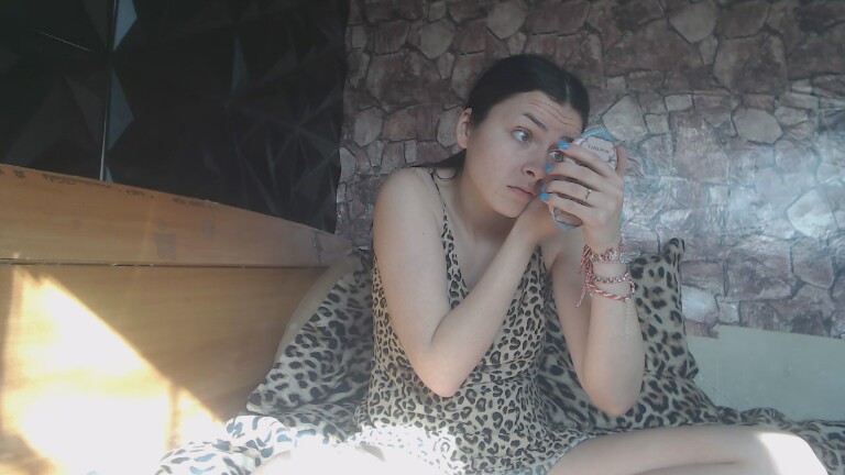 SELYINA's Streamate show and profile