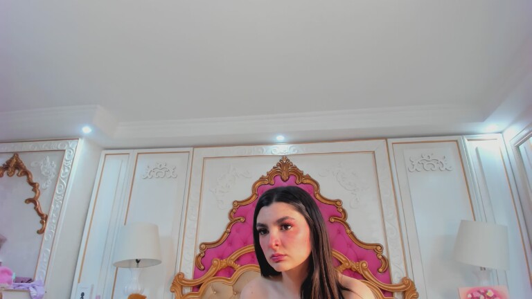 DafnePrice's Streamate show and profile