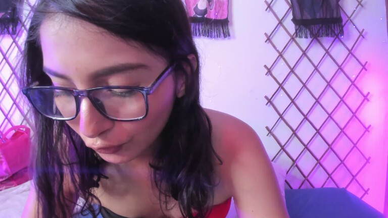 alicejacob's Streamate show and profile