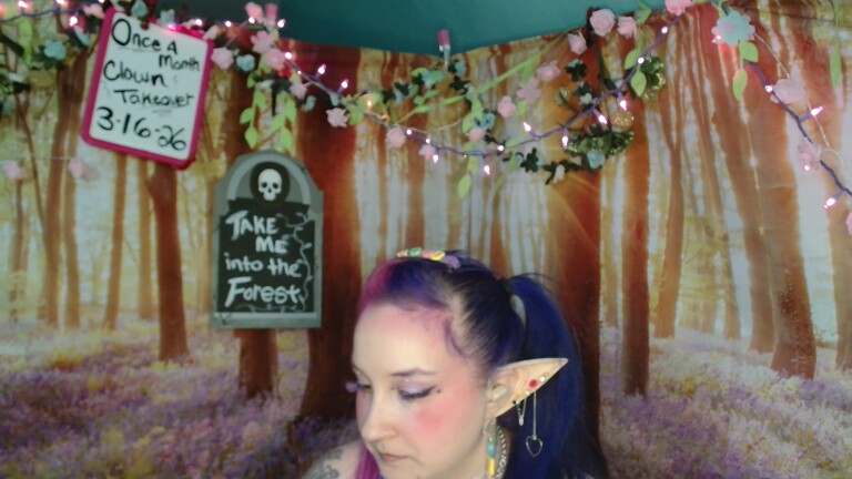 ItsMagicalMae's Streamate show and profile