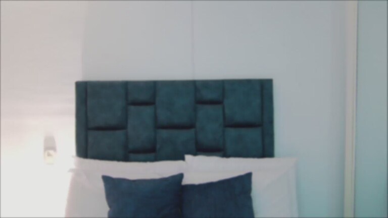 RayleWilliss's Streamate show and profile