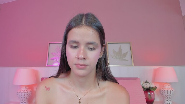 LuanaDavis's Streamate show and profile