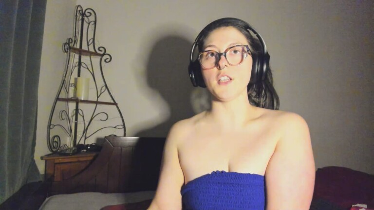 HazelSincaid's Streamate show and profile