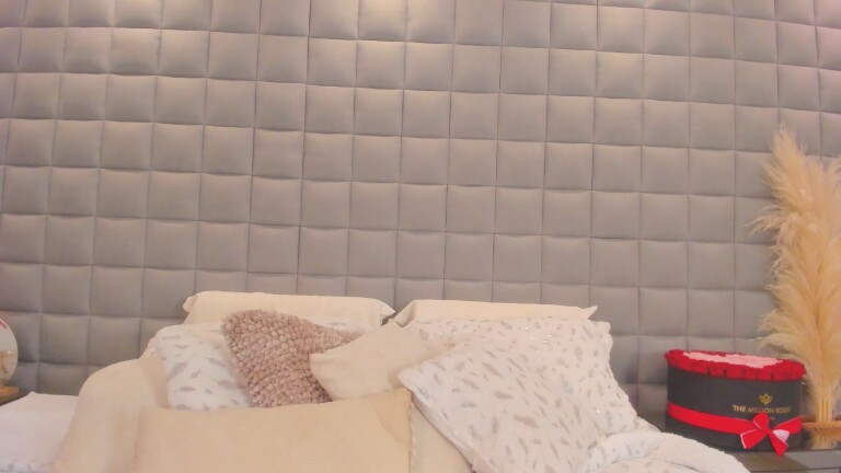 PaolaFalkon's Streamate show and profile