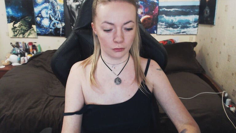 BringingLuck's Streamate show and profile