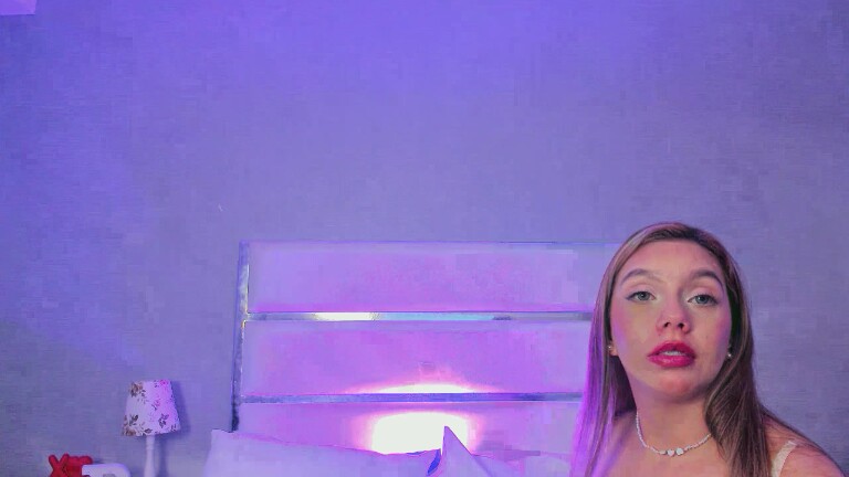 PaulaHills's Streamate show and profile