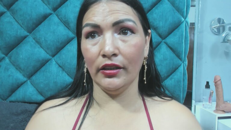 PENELOPELEWIS40's Streamate show and profile