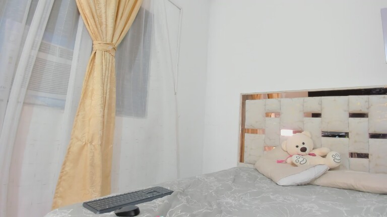 MaysoonSwift's Streamate show and profile