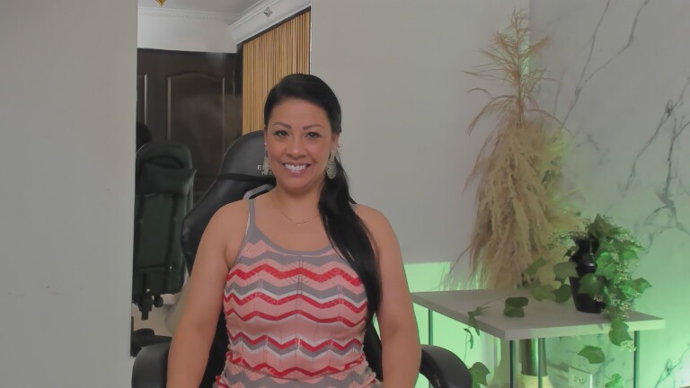 ViolettaThonsomS's Streamate show and profile