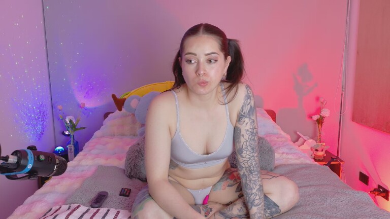 HannahMolly's Streamate show and profile