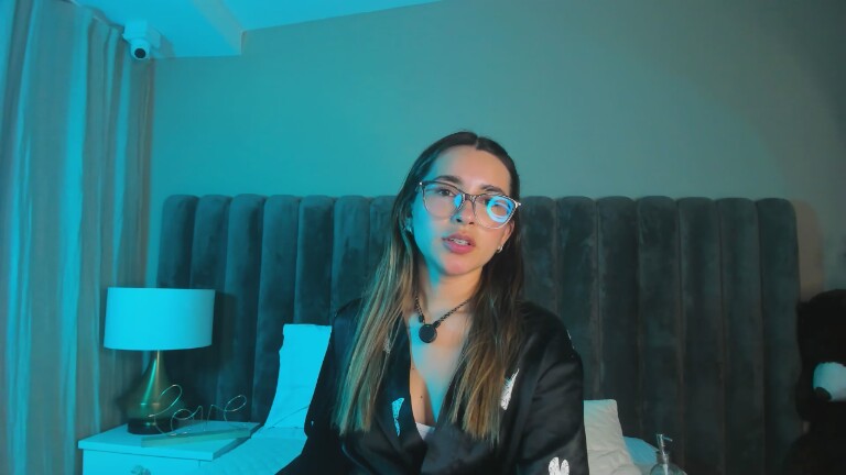 AuraRosse's Streamate show and profile