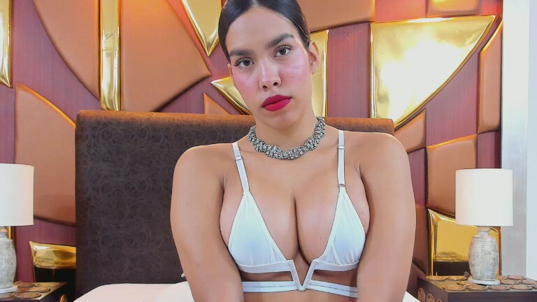 AdrianaFord's Streamate show and profile