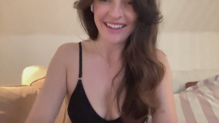 CuriousClaraUK's Streamate show and profile