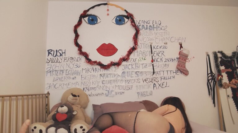 SYIA's Streamate show and profile