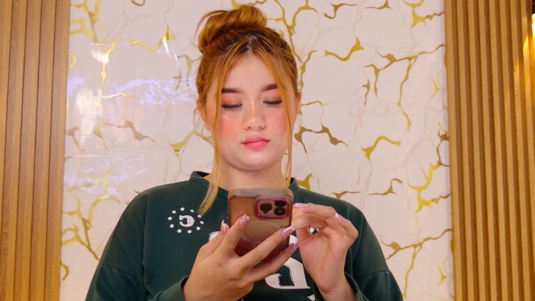 MartinaaRoss's Streamate show and profile