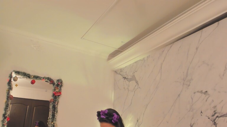 ViolettaThonsomS's Streamate show and profile