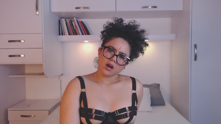 MartinaRuis's Streamate show and profile