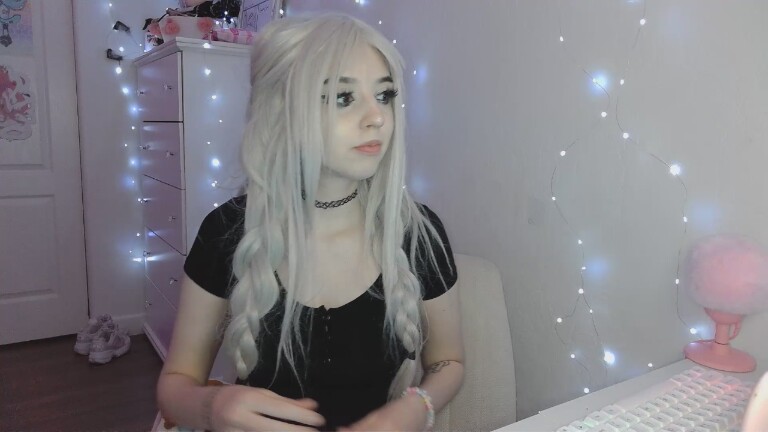 Mina_IMP's Streamate show and profile