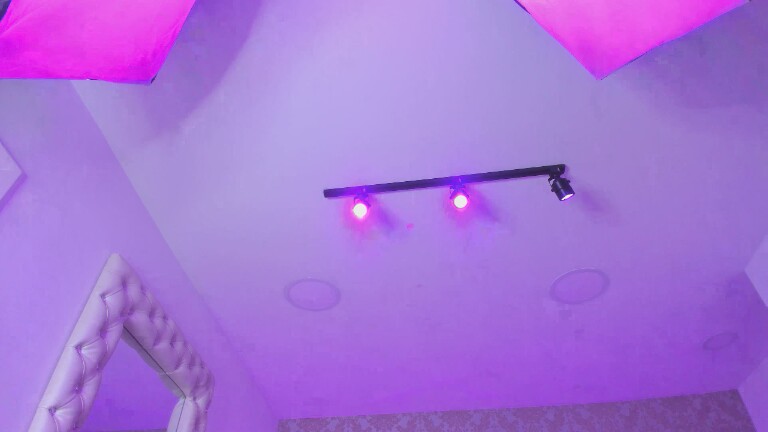 LylaKarl's Streamate show and profile