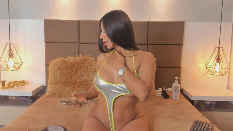 BelleJolie's Streamate show and profile