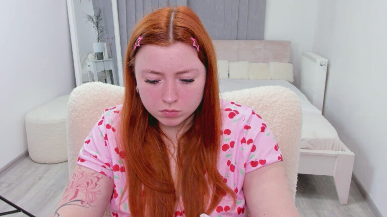 KrossAnny's Streamate show and profile