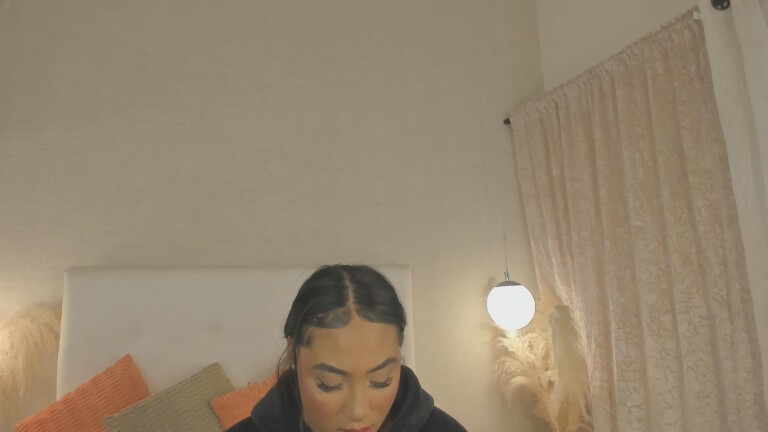 JenCampbell's Streamate show and profile