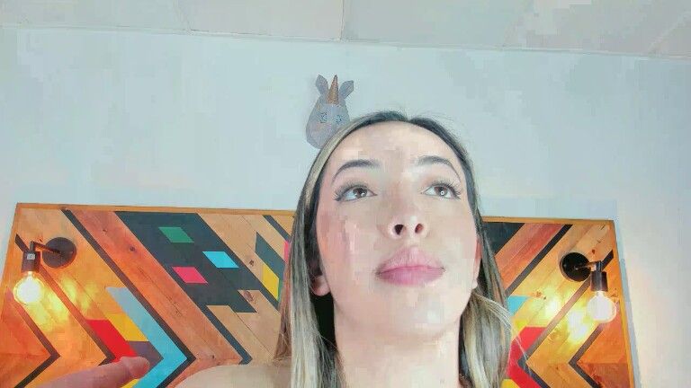 CelesteRiioz's Streamate show and profile