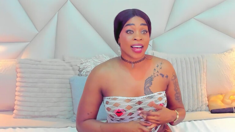 TyraaLambert's Streamate show and profile