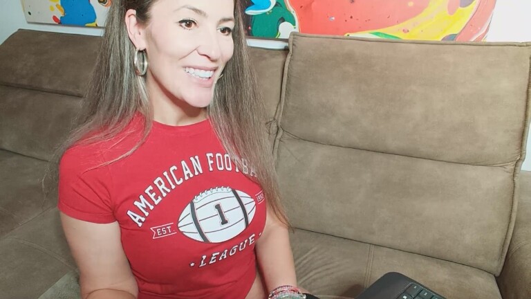 KatieSkyMadison's Streamate show and profile