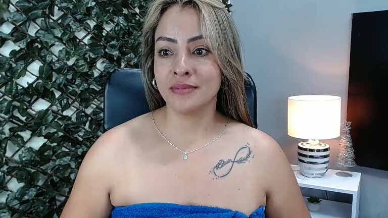 Laureen_Steele's Streamate show and profile