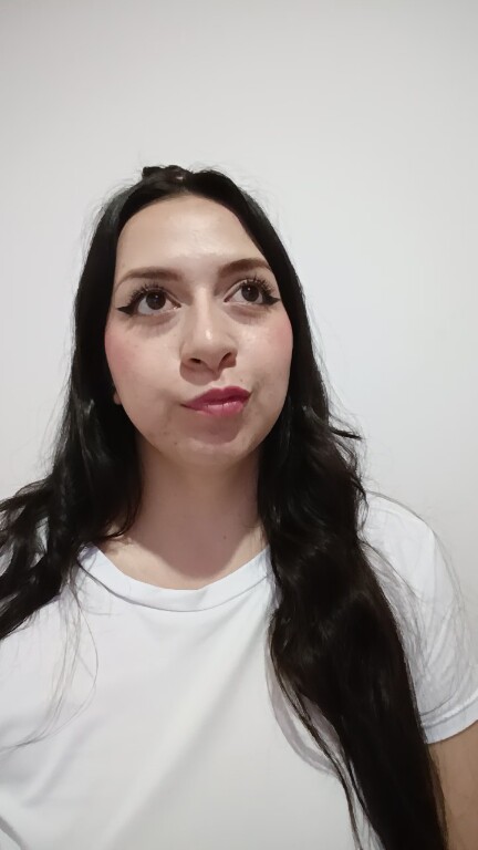 AlondraGomez33's Streamate show and profile