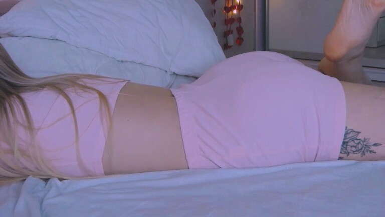 DianaLuna's Streamate show and profile