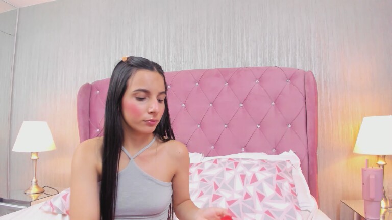 CrystalDavis's Streamate show and profile