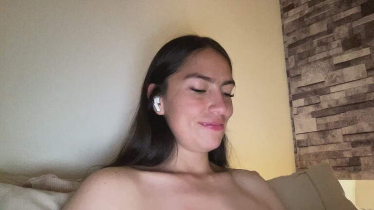 Bellasmmith's Streamate show and profile