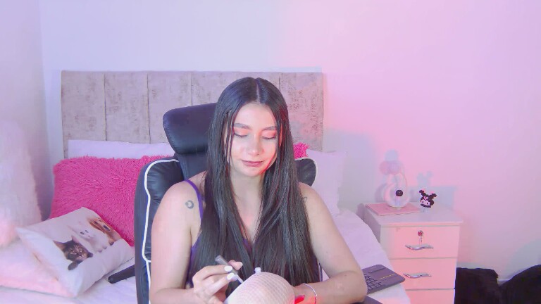 ArianaDavies's Streamate show and profile