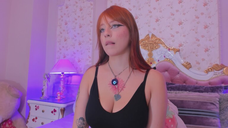 JuneEvanss's Streamate show and profile