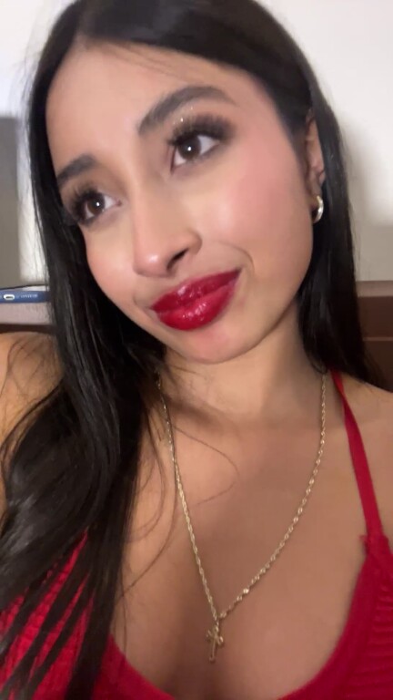 AlejandraSanz's Streamate show and profile